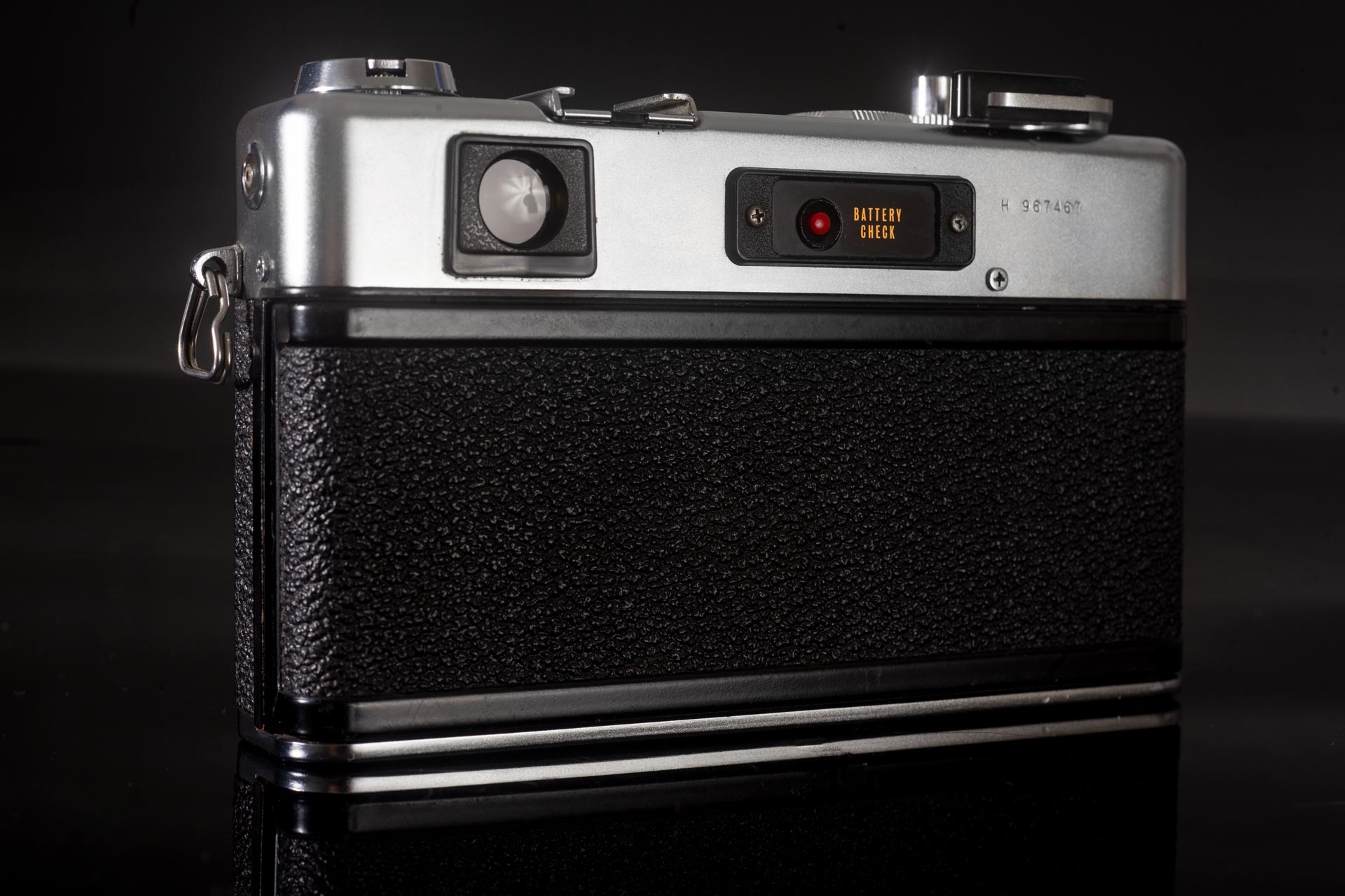 Yashica Electro 35 GSN (1973) – Medusa Analog