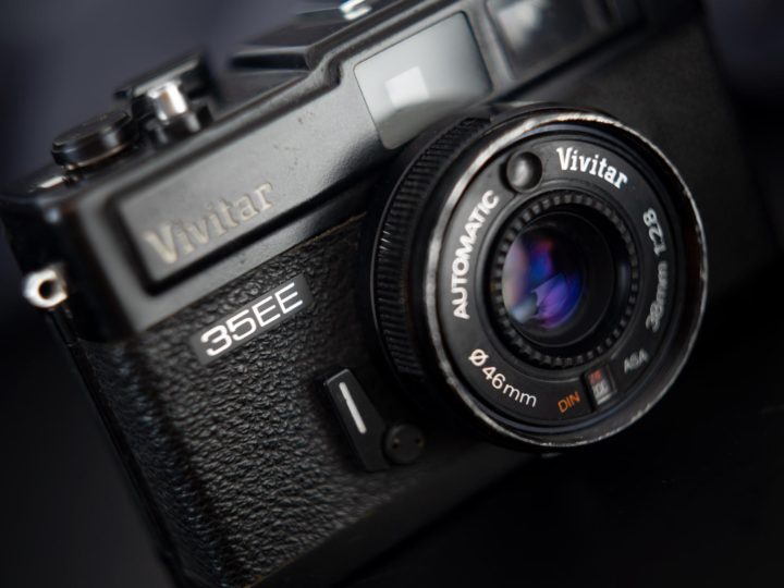 Vivitar 35 EE (1975)