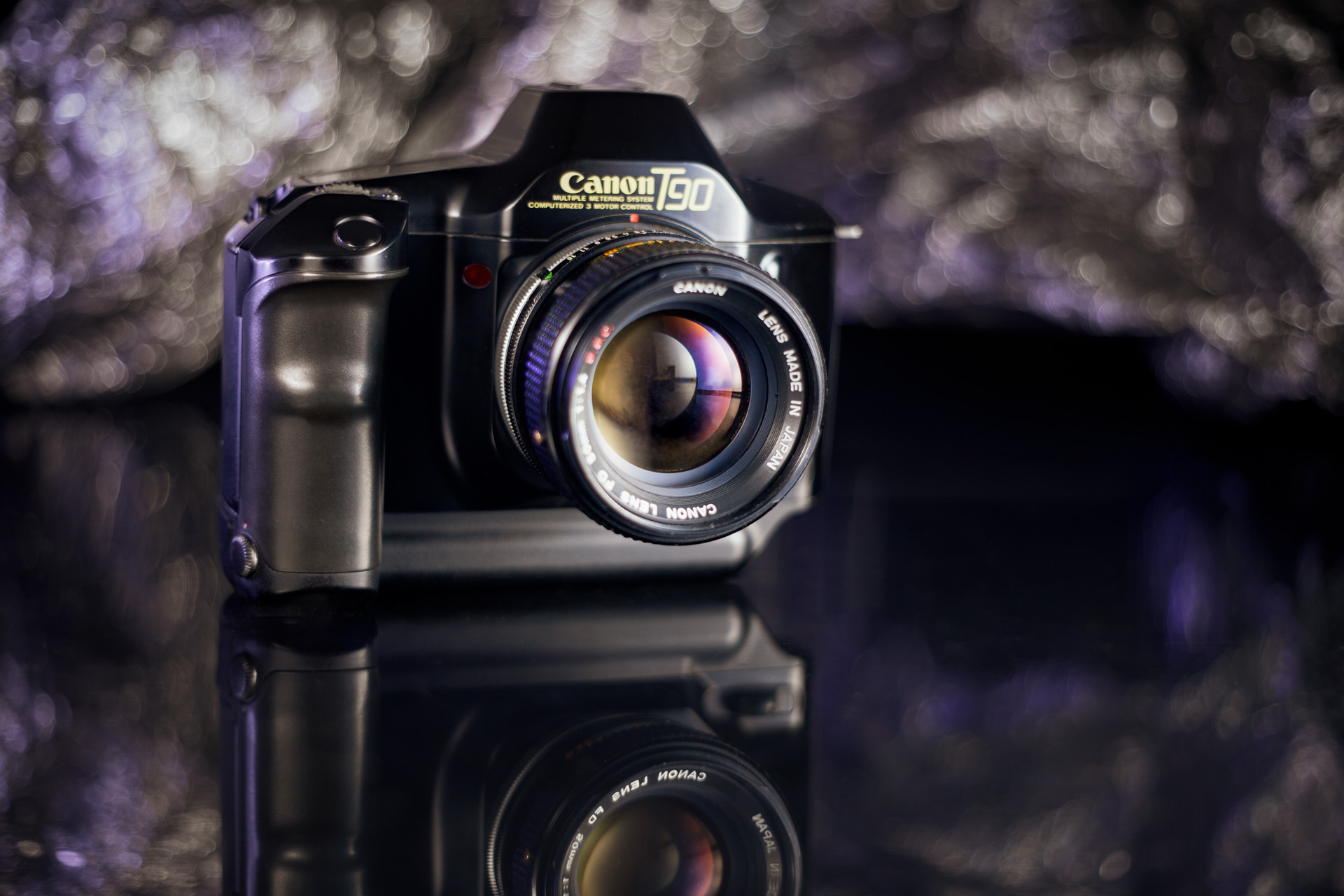 Canon T90 (1986) – Medusa Analog